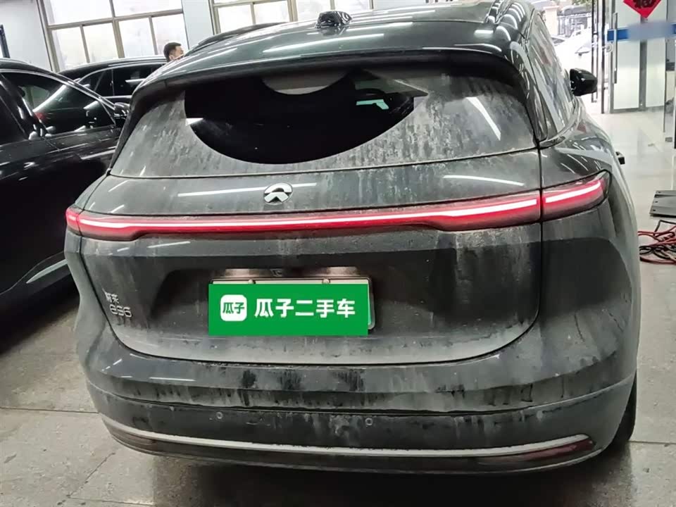 NIO ES6