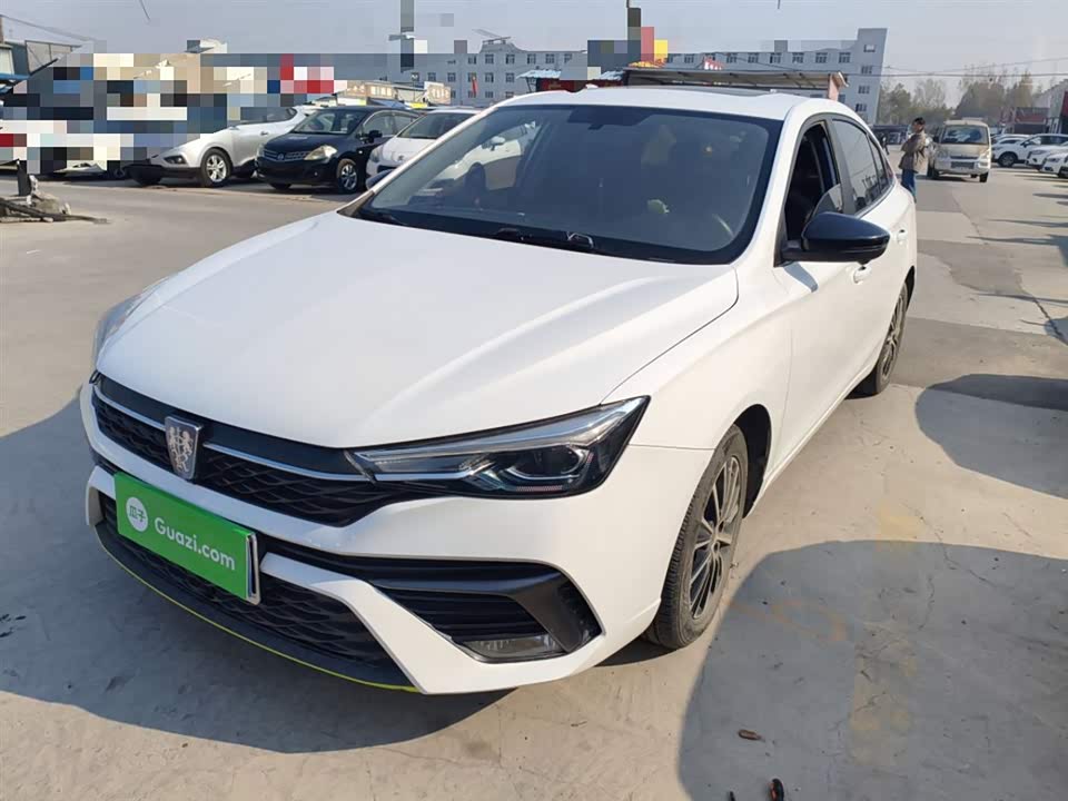 Roewe i5