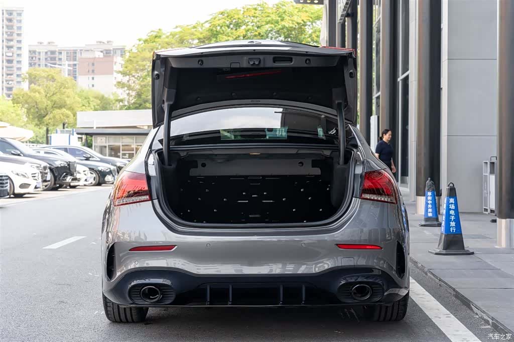 Mercedes-Benz A-Class, 2022 8