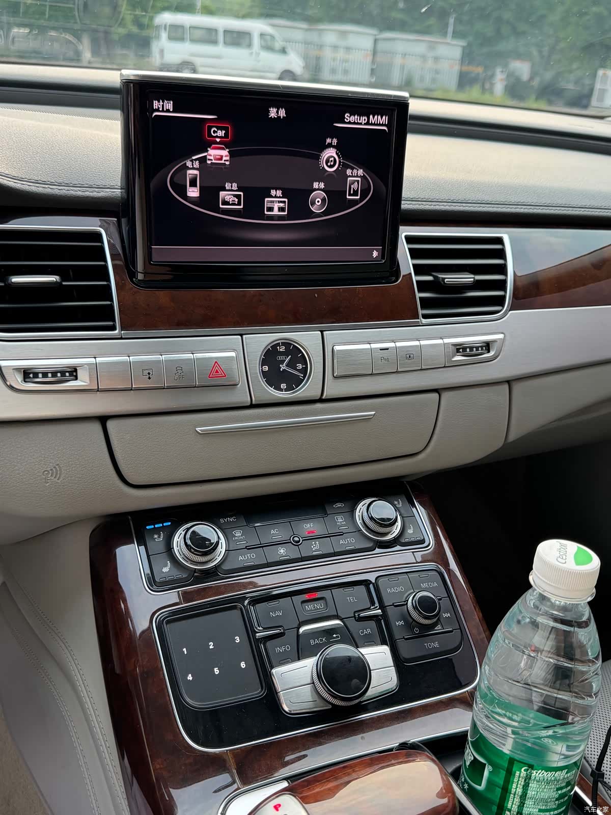 Audi A8L, 2011 17