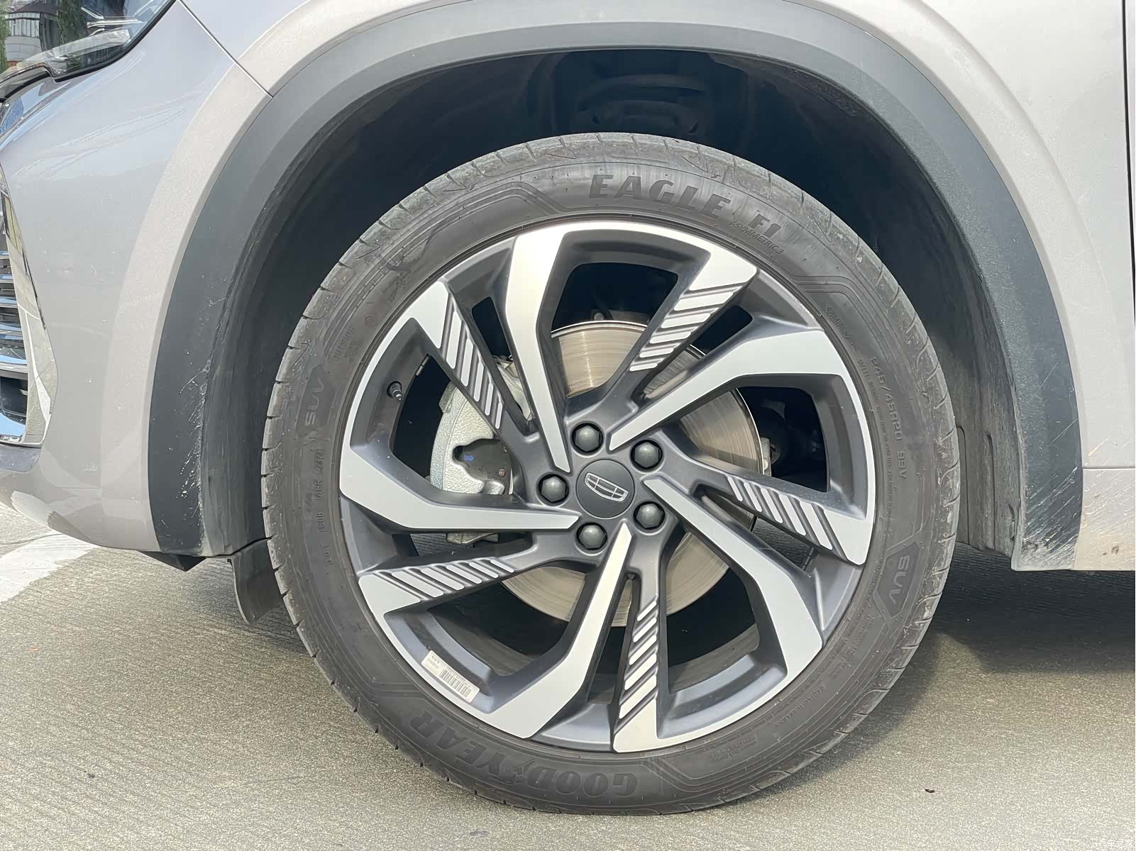 Geely Xingyue L, 2024 7