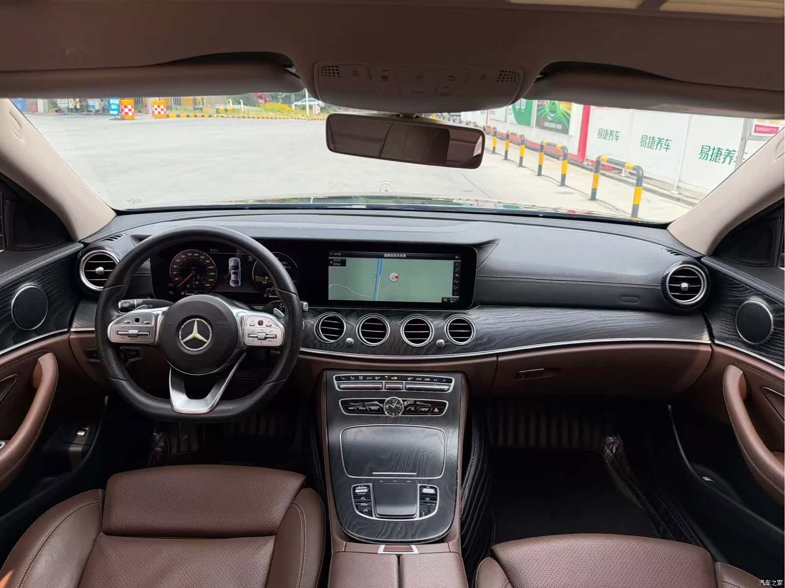Mercedes-Benz E-Class, 2019 6