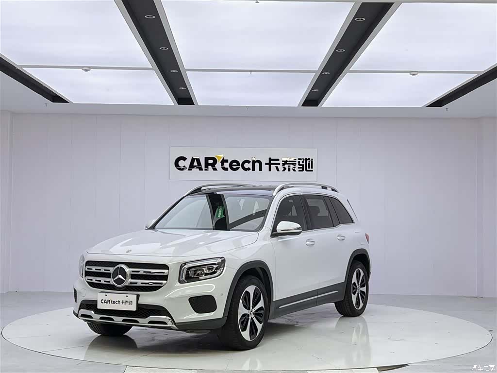 Mercedes-Benz GLB, 2021 1