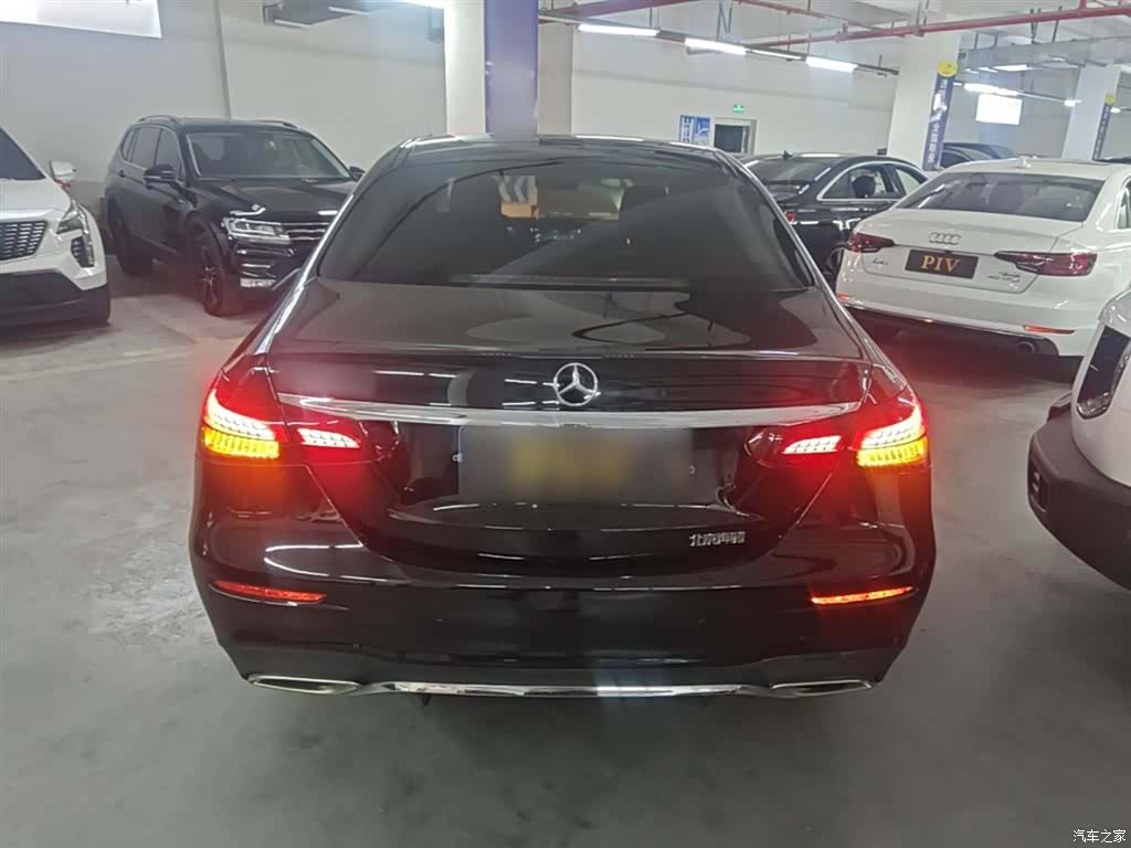 Mercedes-Benz E-Class, 2022 6