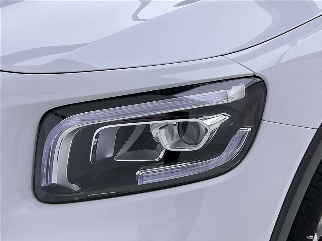 Mercedes-Benz GLB, 2021 9