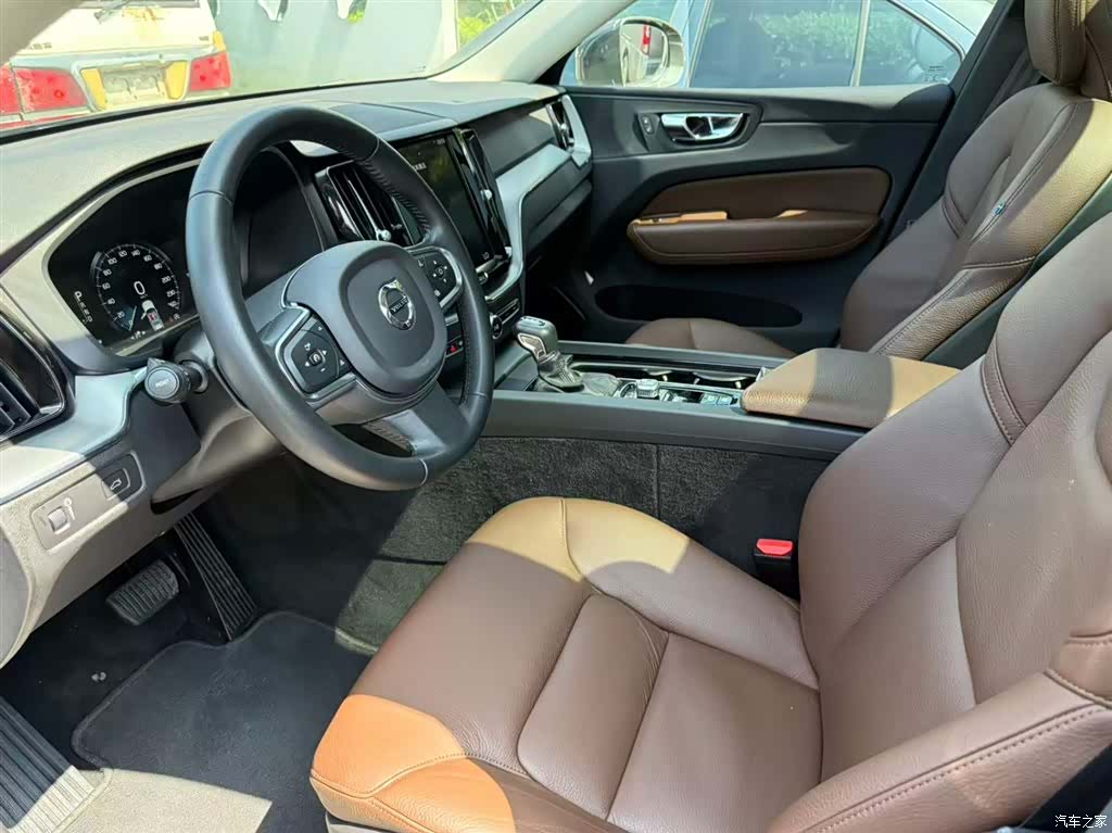 Volvo XC60, 2020 6