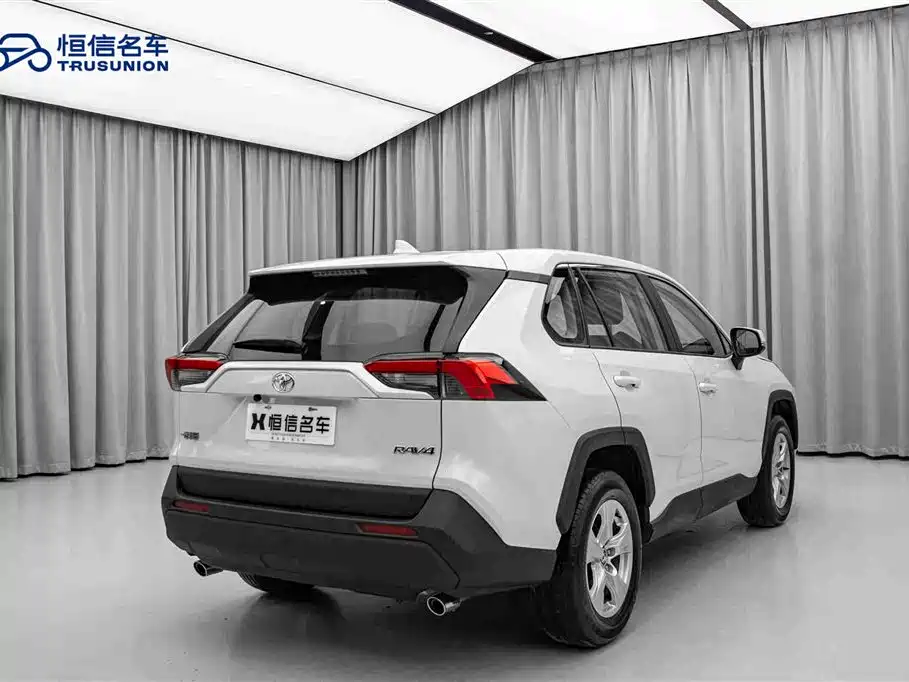 Toyota RAV4 Rongfang