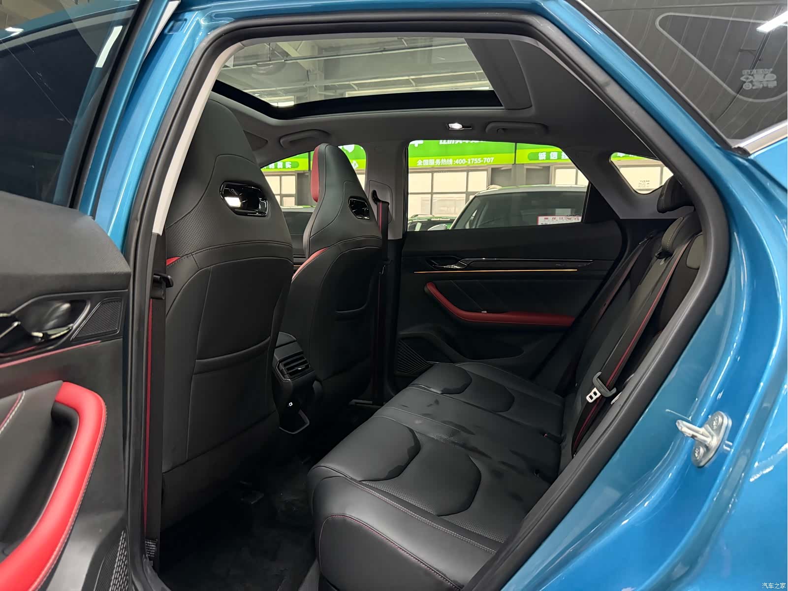 Geely Emgrand, 2022 15