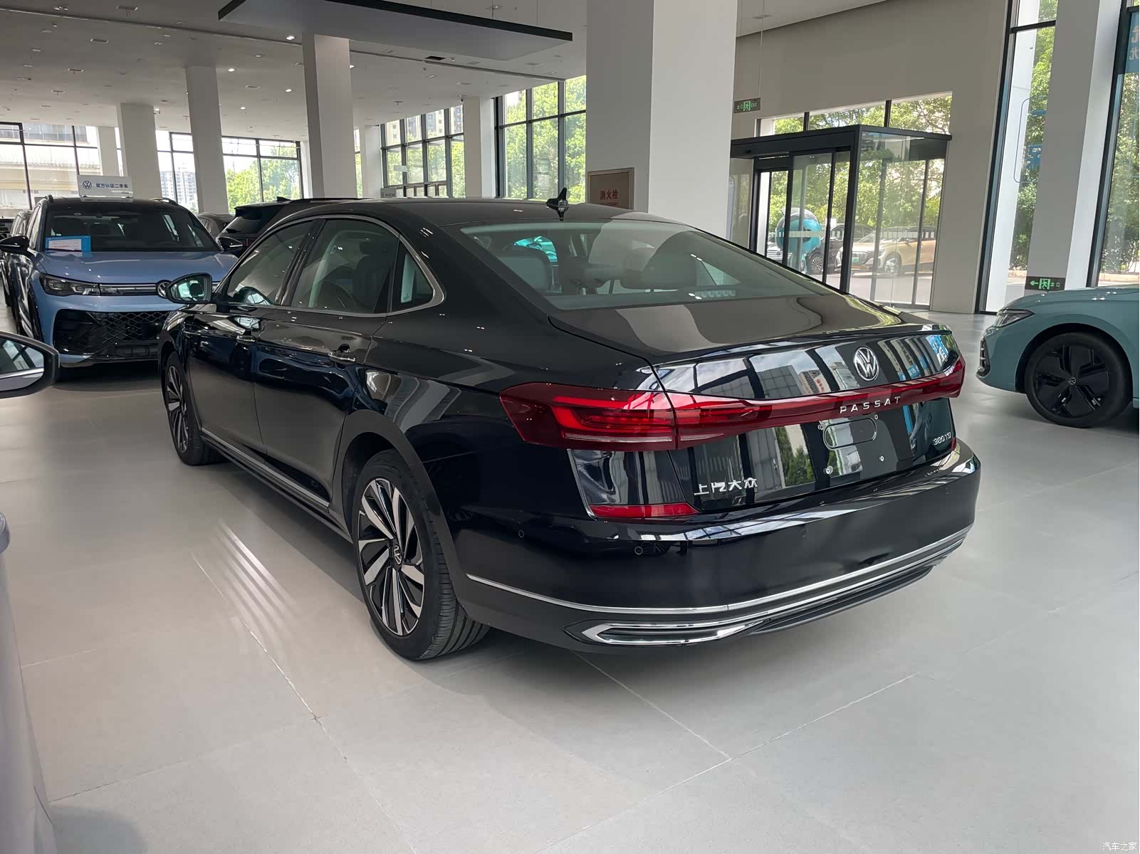 Volkswagen Passat, 2025 12
