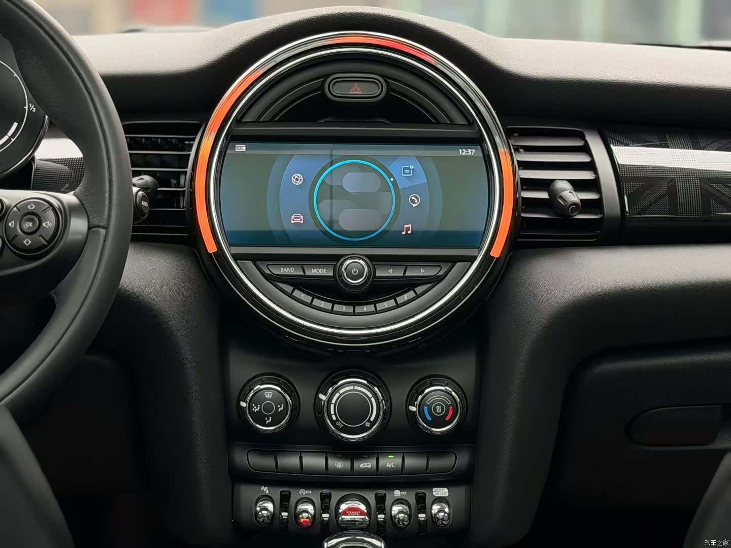 Mini Cooper, 2020 все фото