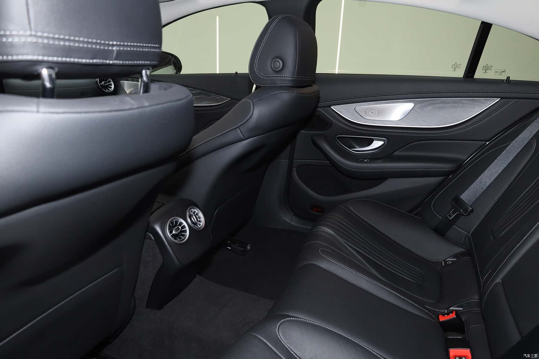 Mercedes-Benz CLS, 2022 28