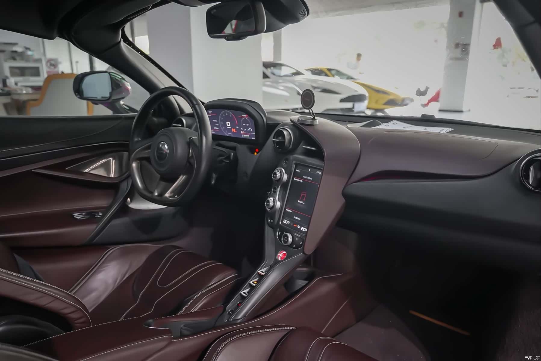 McLaren 720S, 2019 12