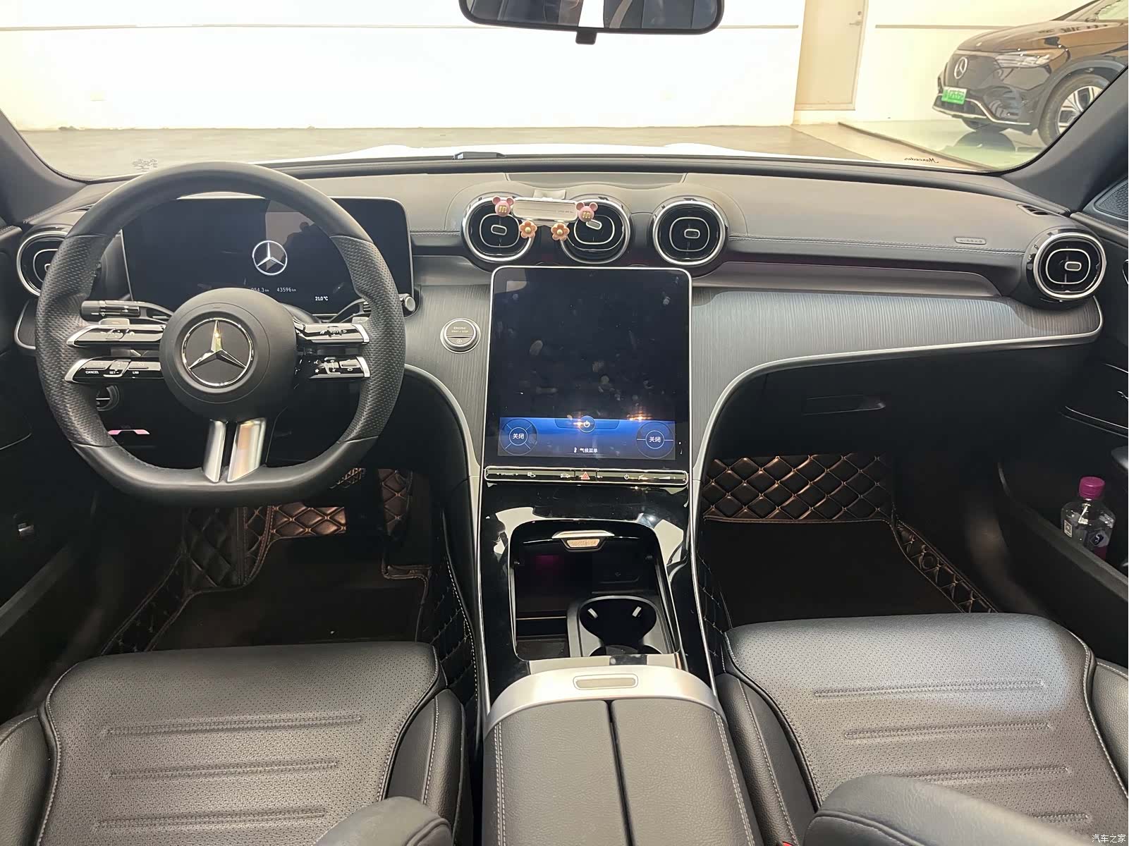 Mercedes-Benz C-Class, 2022 15