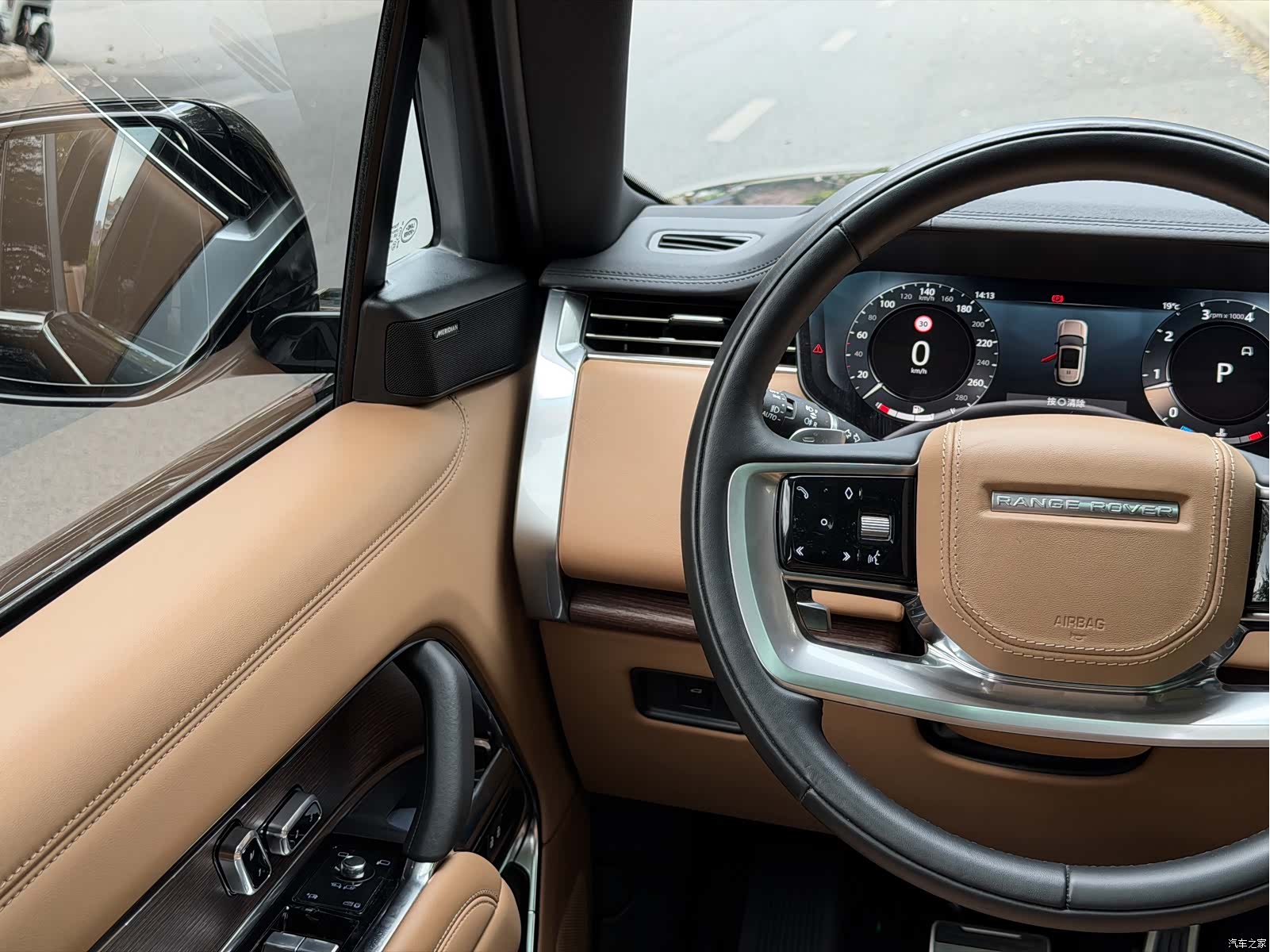 Land Rover Range Rover, 2024 23