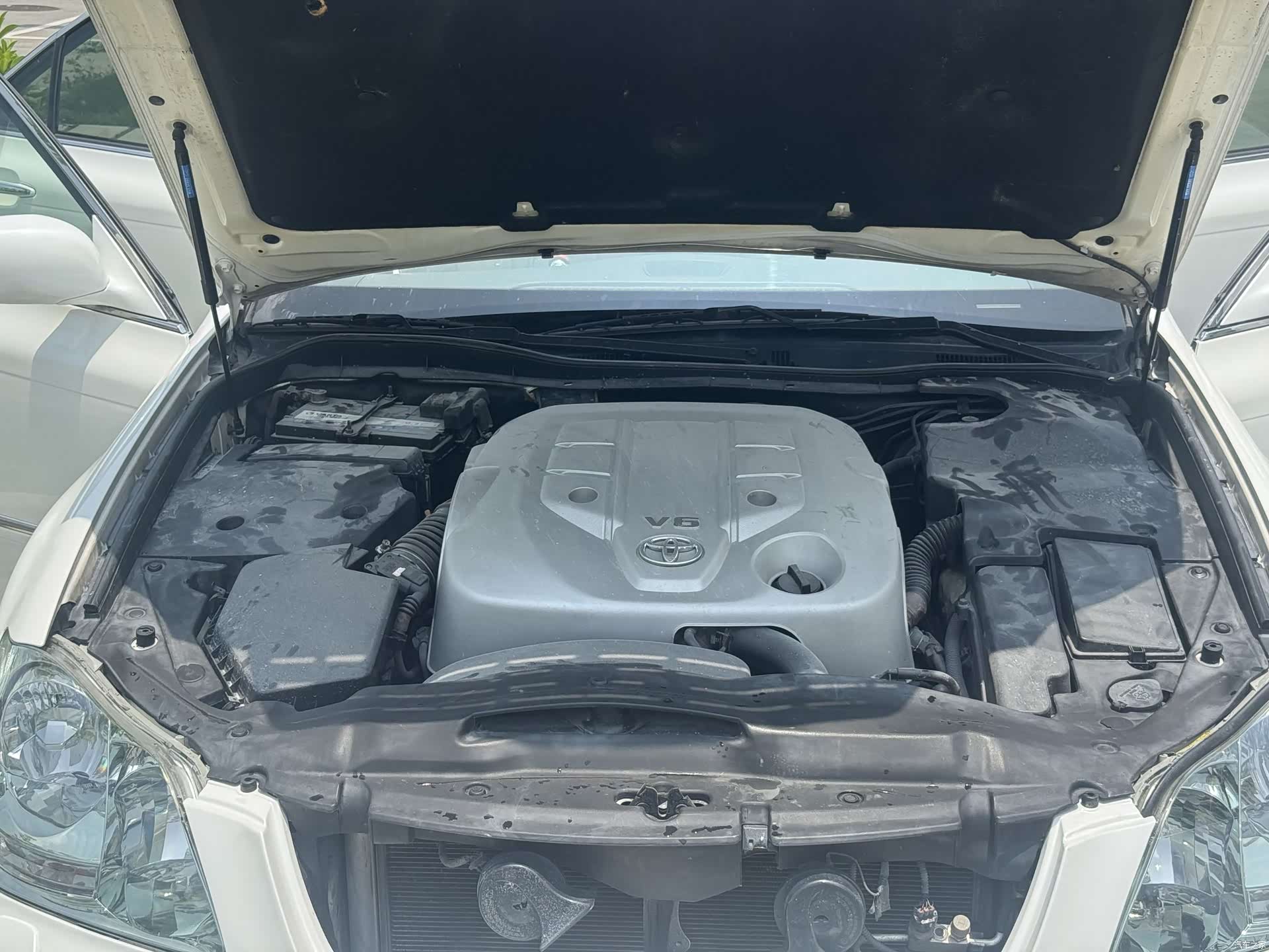 Toyota Crown, 2005 11