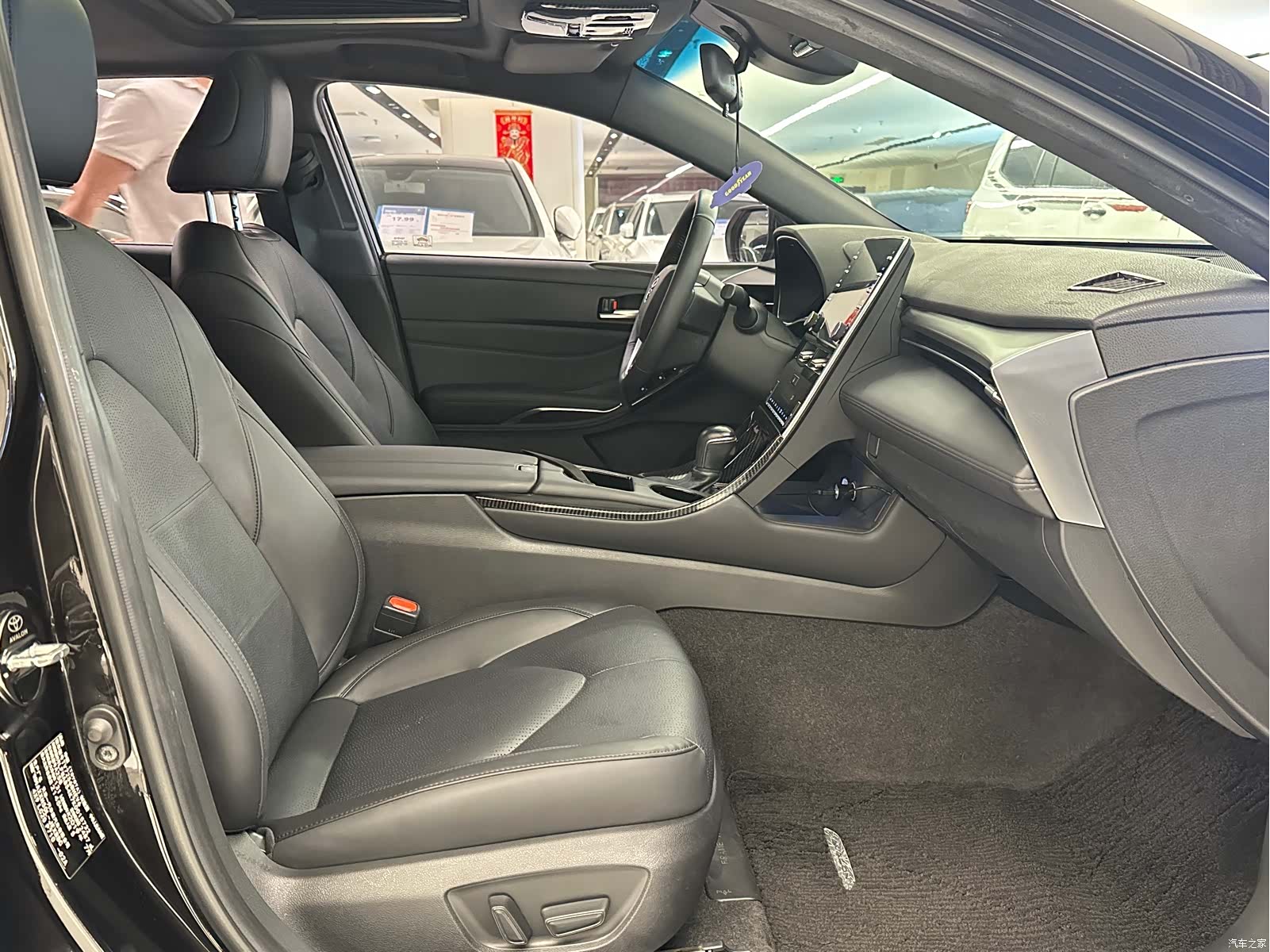 Toyota Avalon, 2019 12