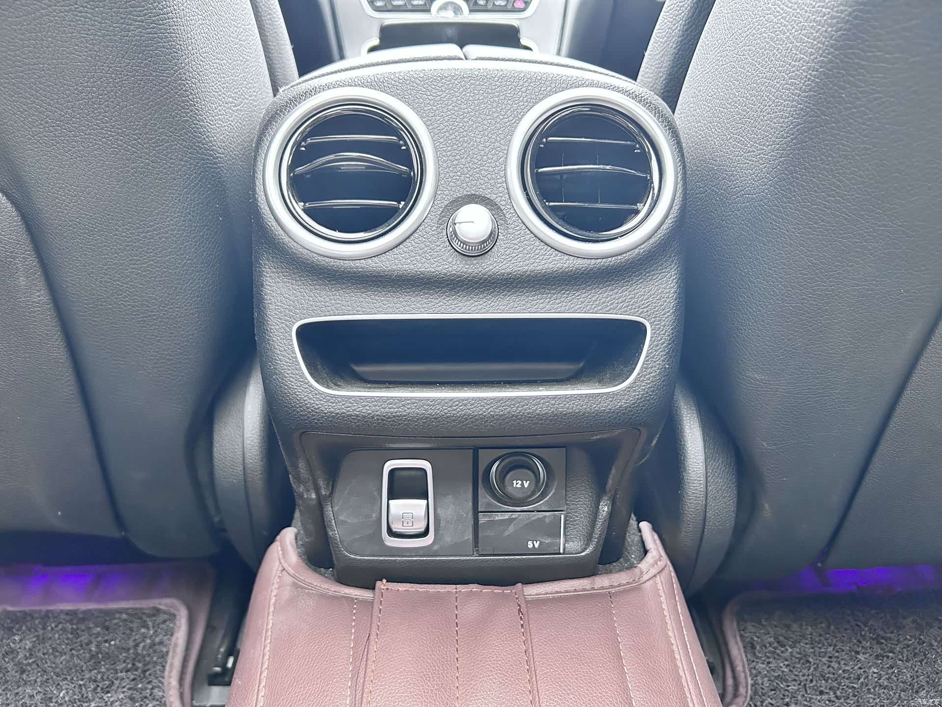 Mercedes-Benz C-Class, 2021 7