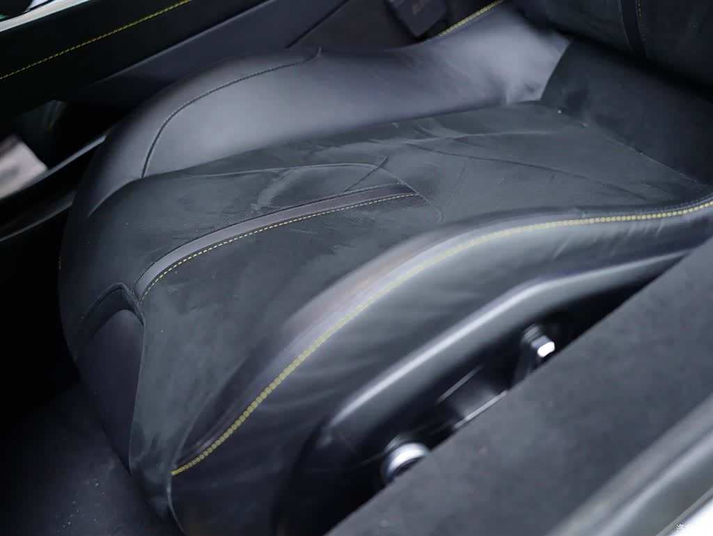 Lotus EMIRA, 2024 26