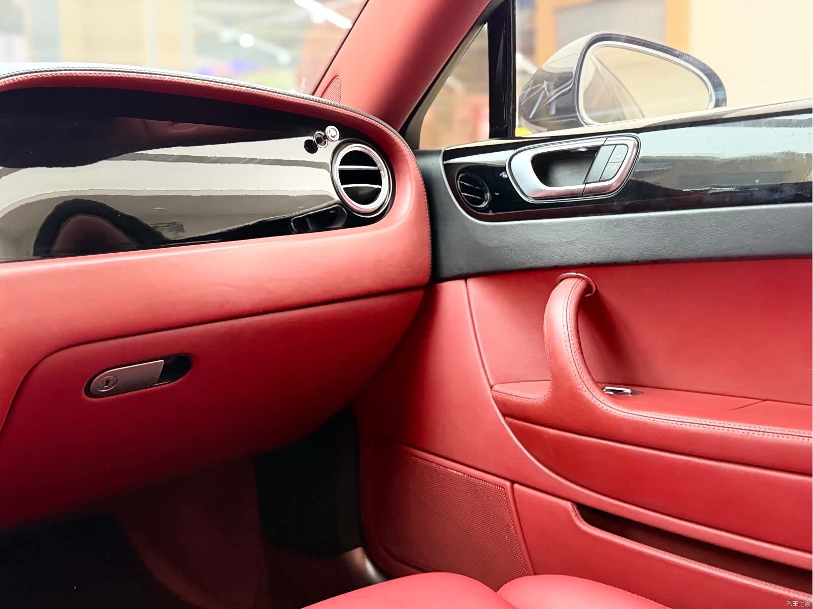 Bentley Flying Spur, 2007 13