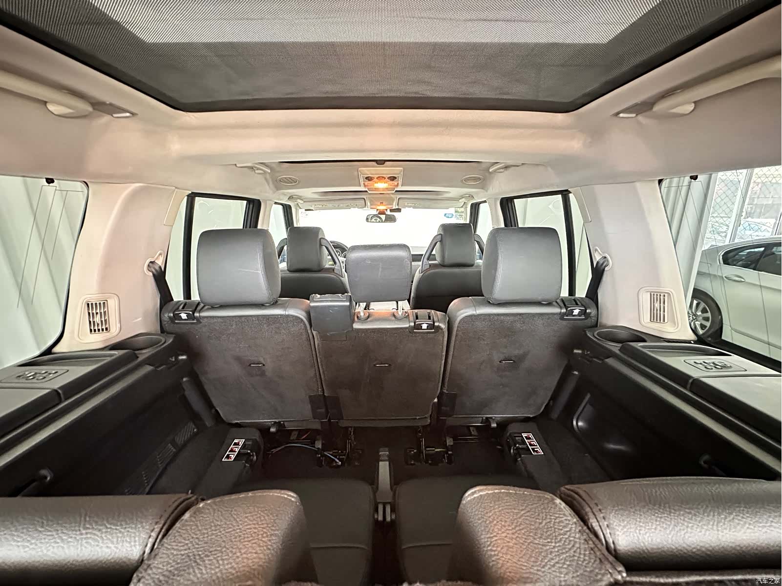 Land Rover Discovery, 2008 48