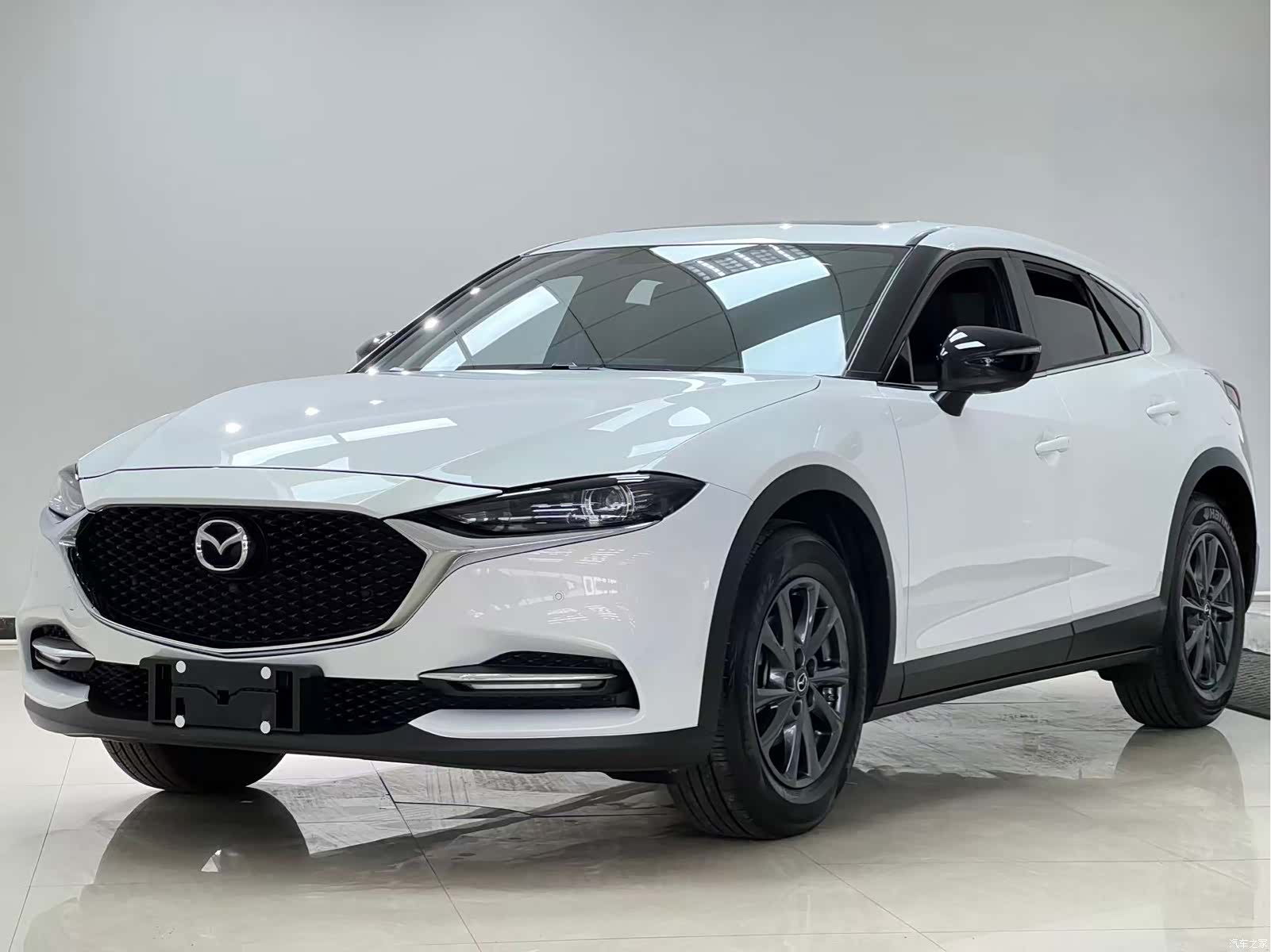 Mazda CX-4, 2023 1