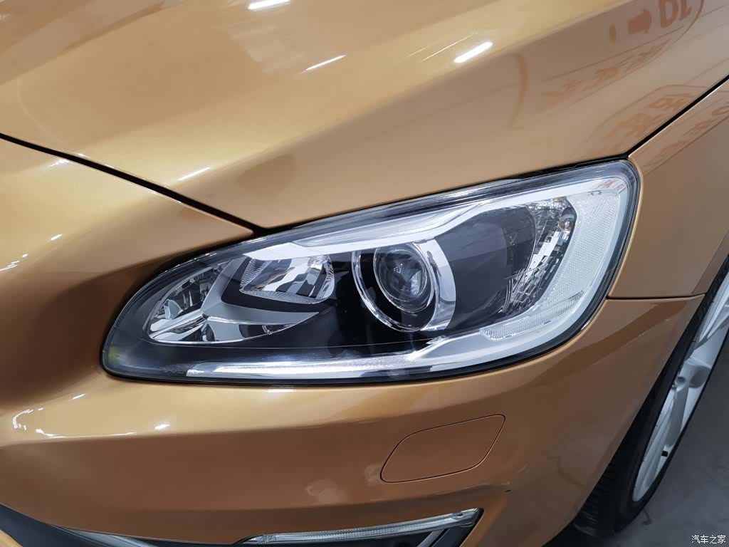 Volvo S60, 2015 7