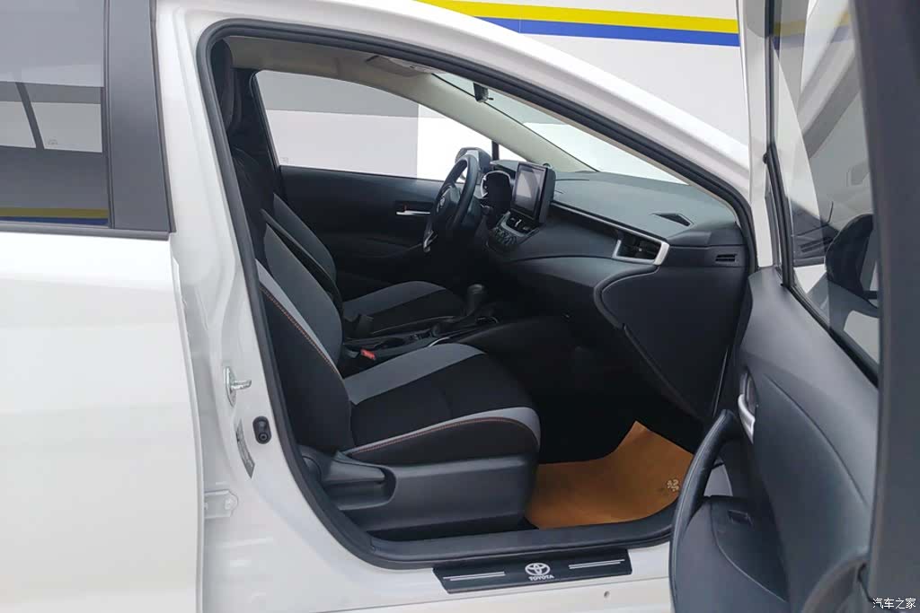 Toyota Corolla, 2023 8