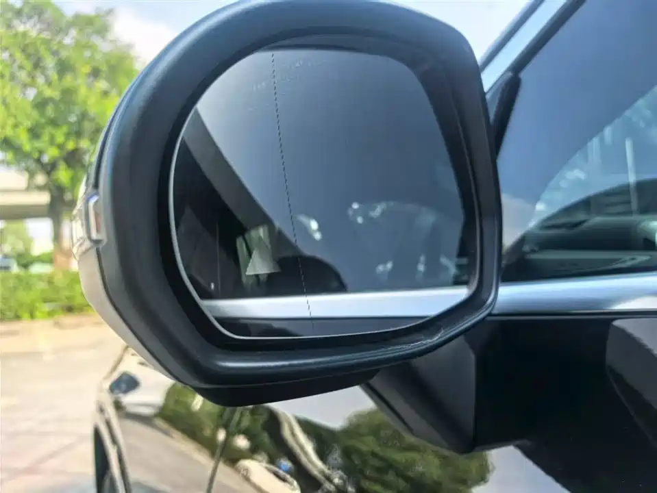 Mercedes-Benz GLC Mercedes-Benz GLC