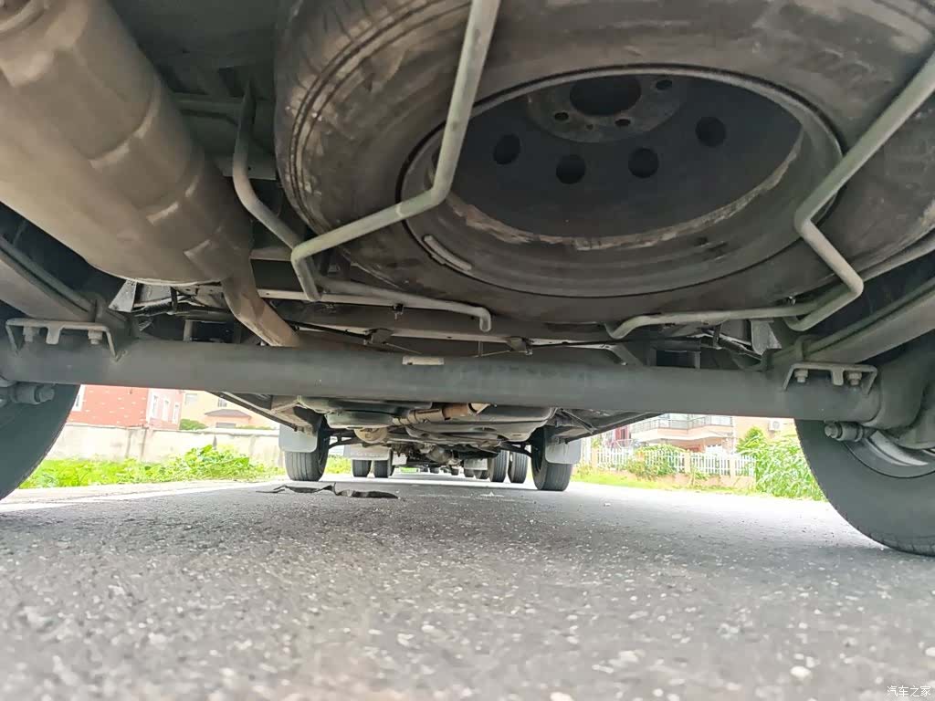 Maxus V80, 2023 25