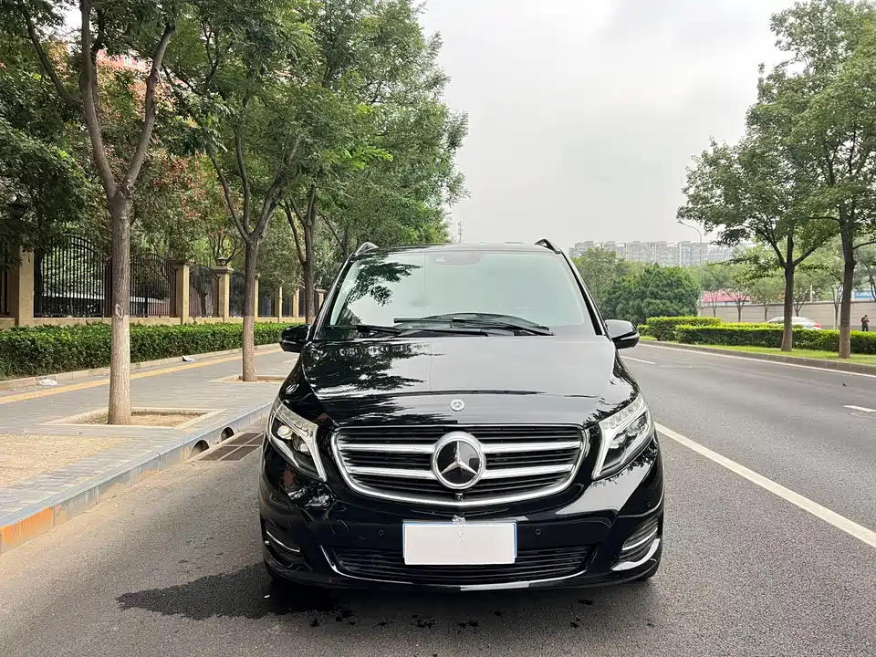 Mercedes-Benz V-class Mercedes-Benz V-class