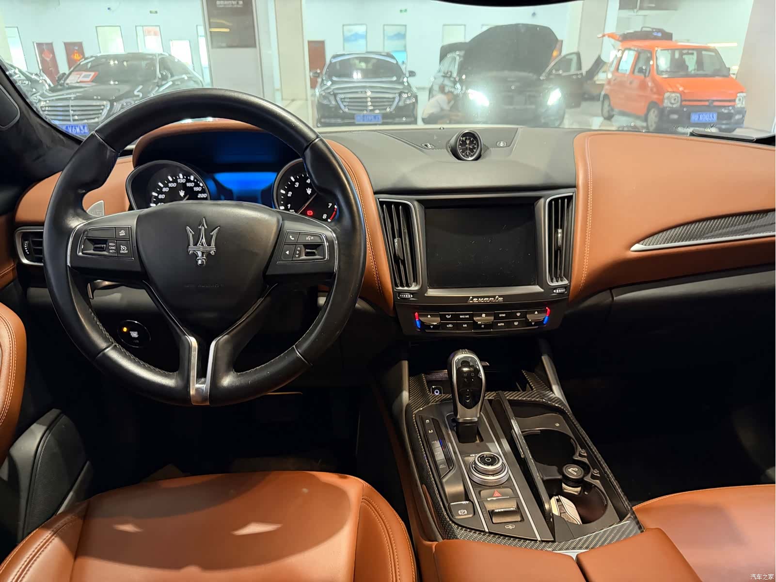 Maserati Levante, 2016 6