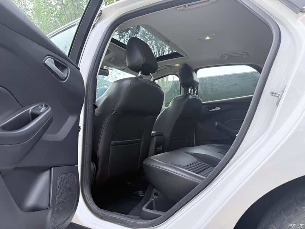 Ford Focus, 2017 18