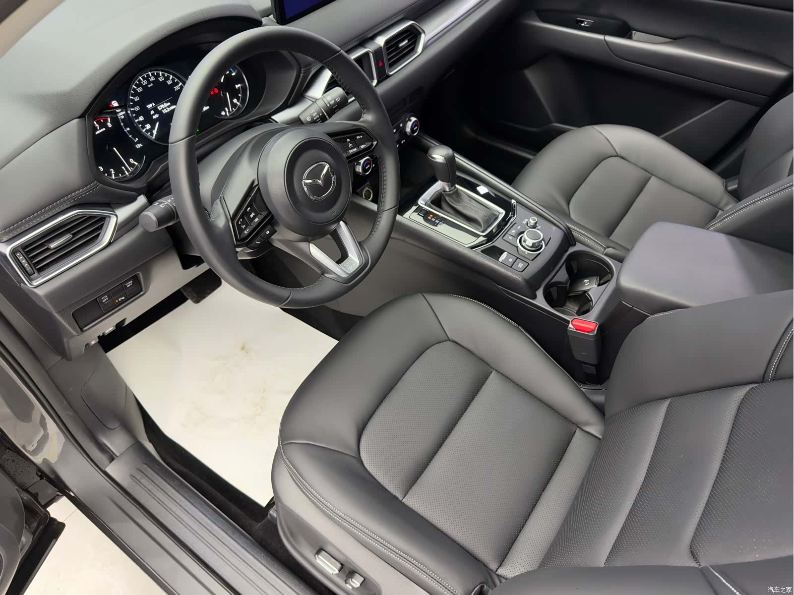 Mazda CX-5, 2024 23