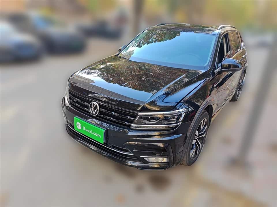 Volkswagen Tiguan L