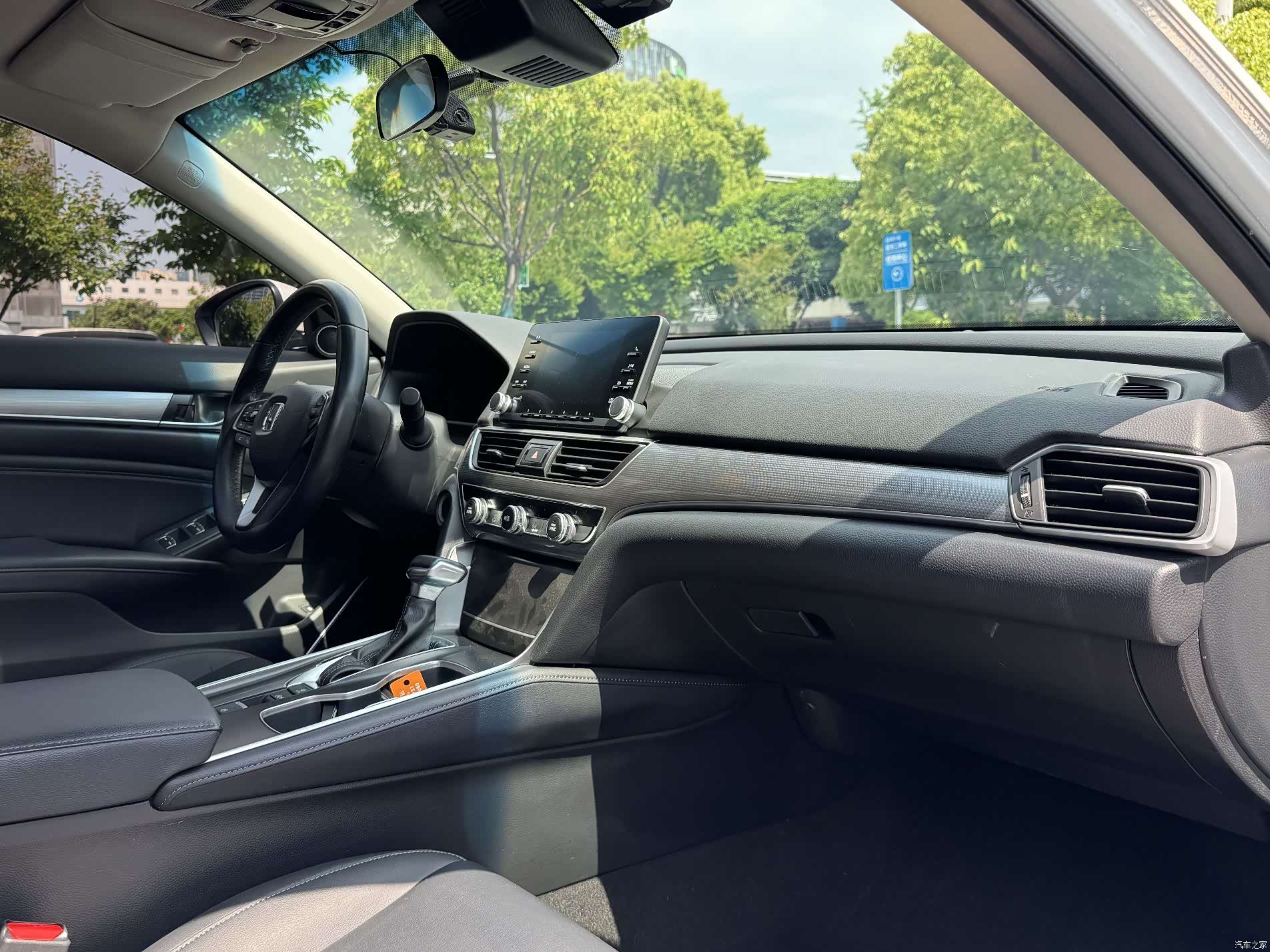 Honda Accord, 2020 13