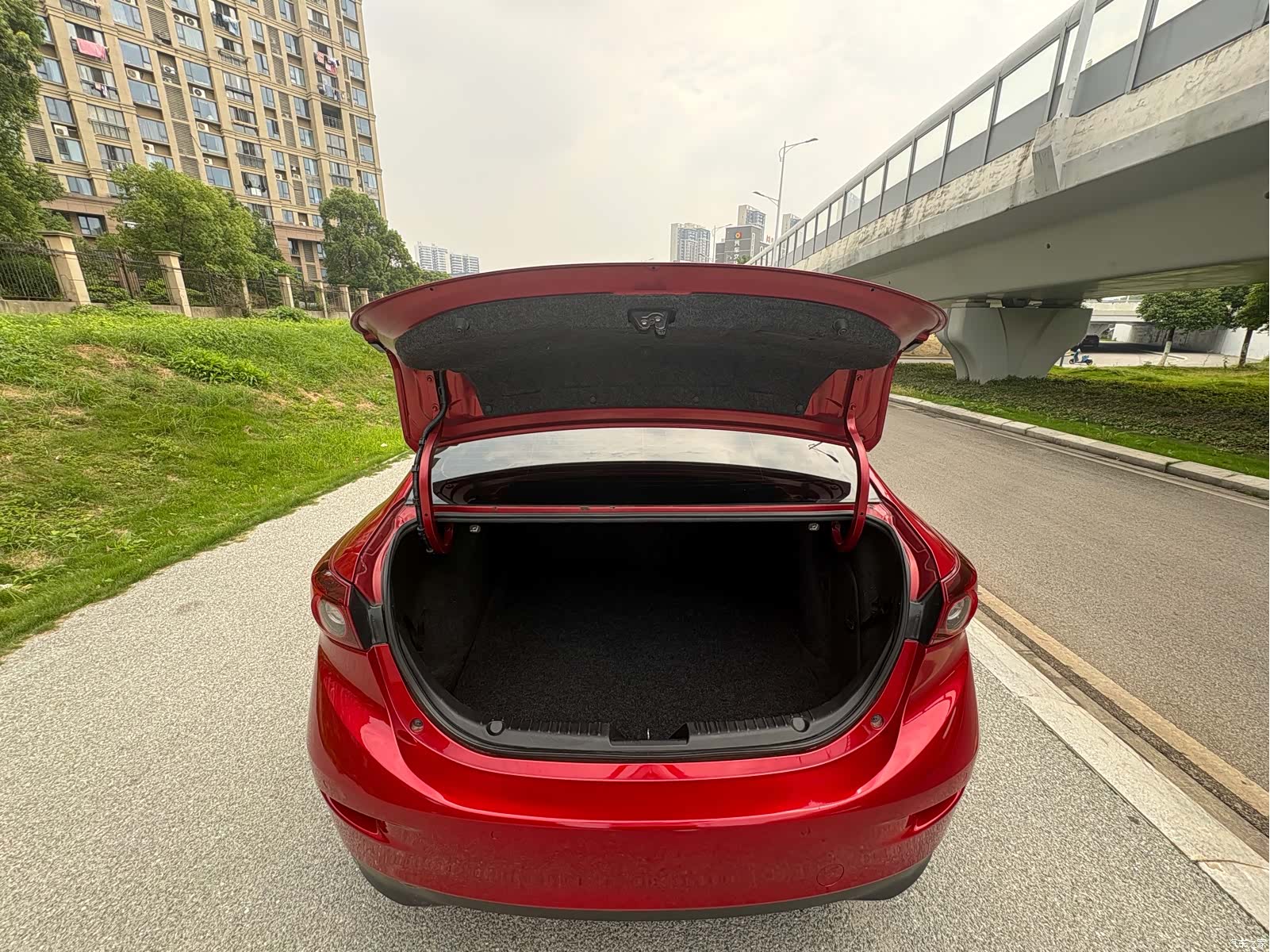 Mazda Mazda3, 2015 18