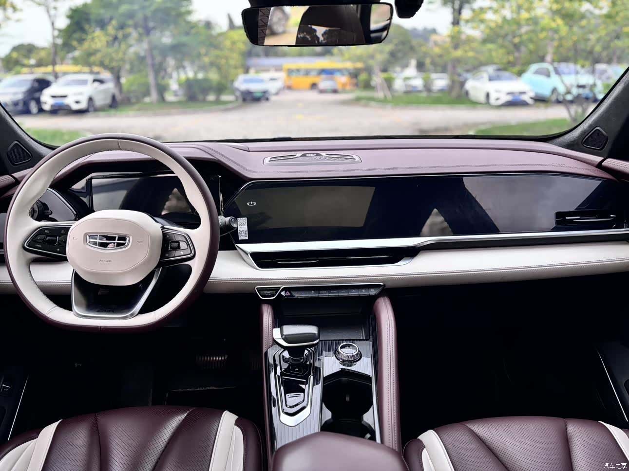 Geely Xingyue L, 2022 11