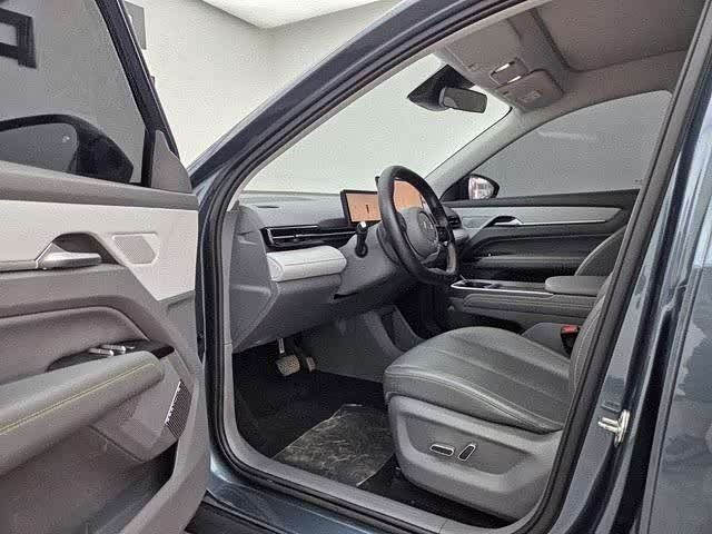 Bestune yue yi 03 2025 445km xin yue ban