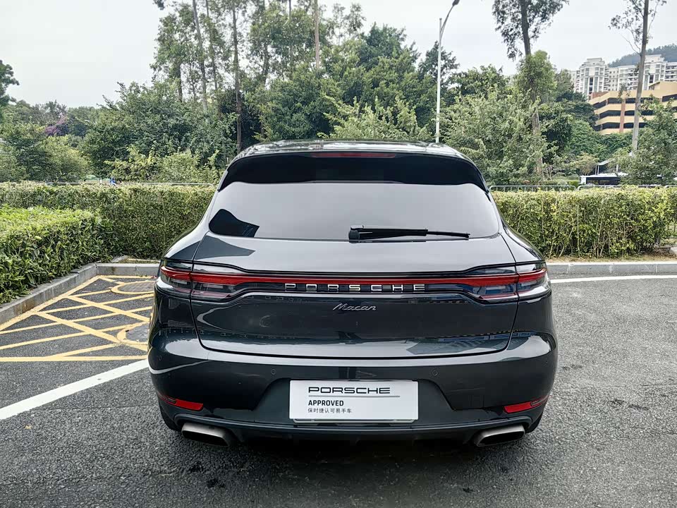 Porsche Macan