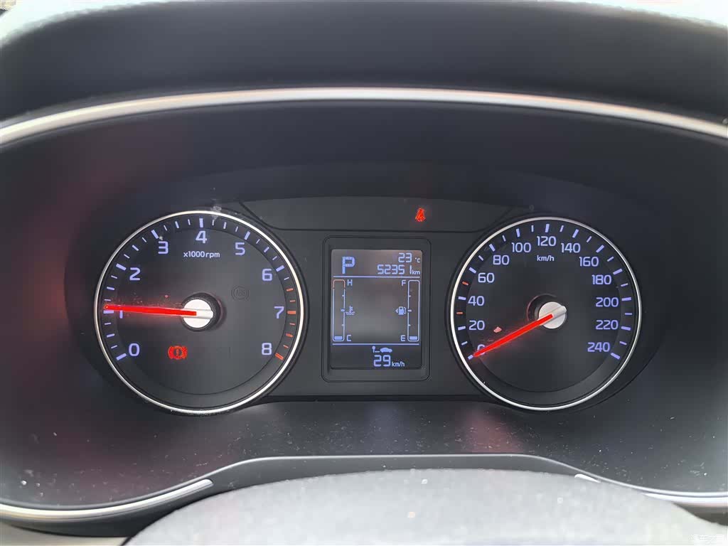 Kia KX3, 2017 12