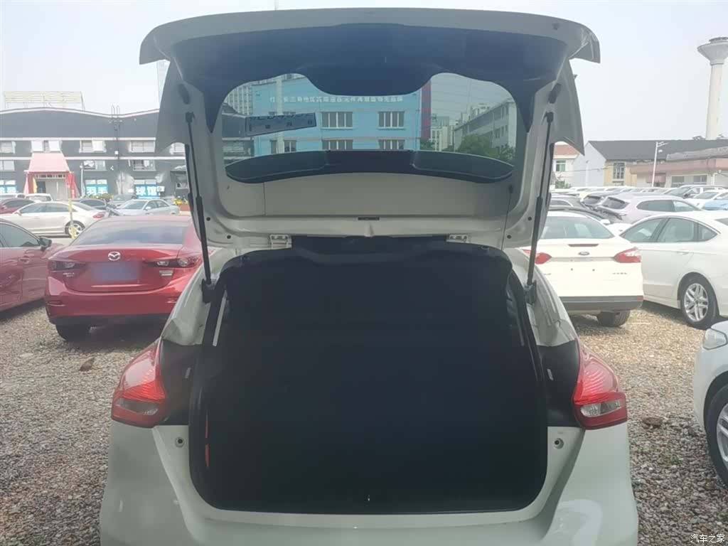 Ford Focus, 2017 19