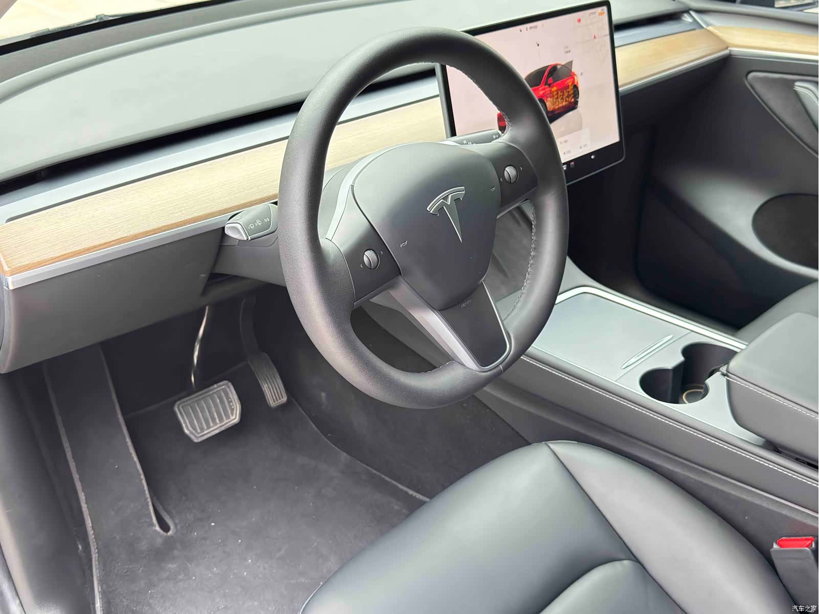 Tesla Model Y, 2022 6