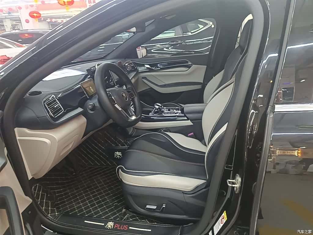 BYD Qin, 2022 14