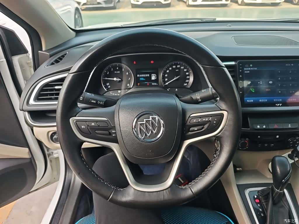 Buick V, 2017 11
