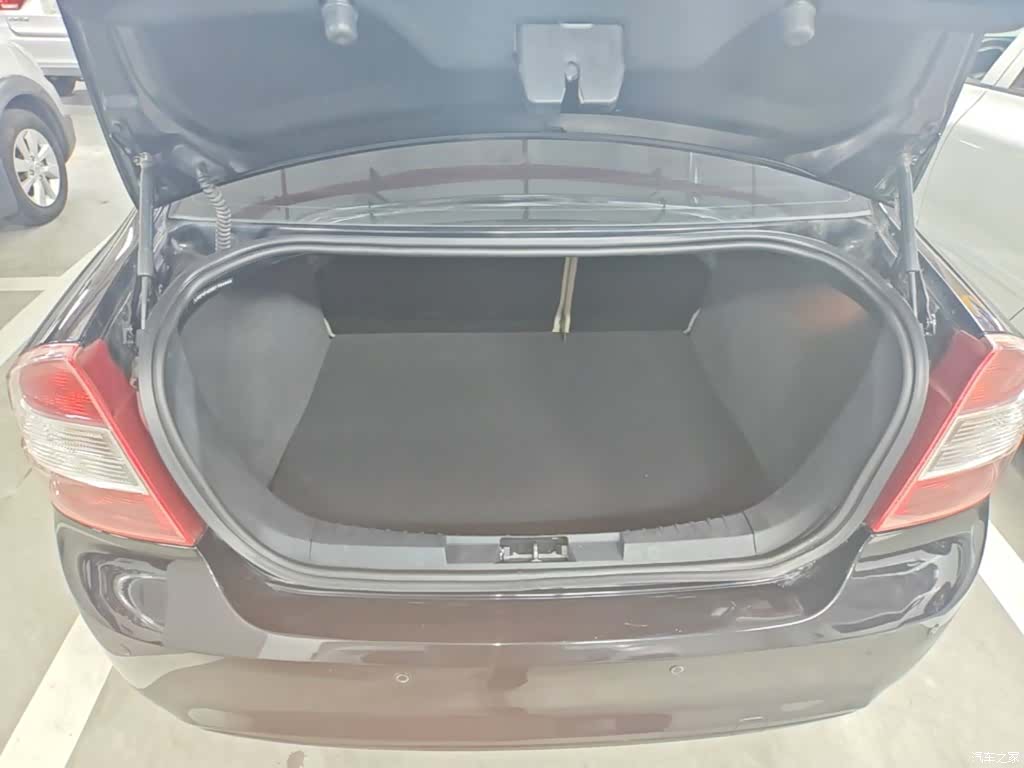 Ford Focus, 2014 19