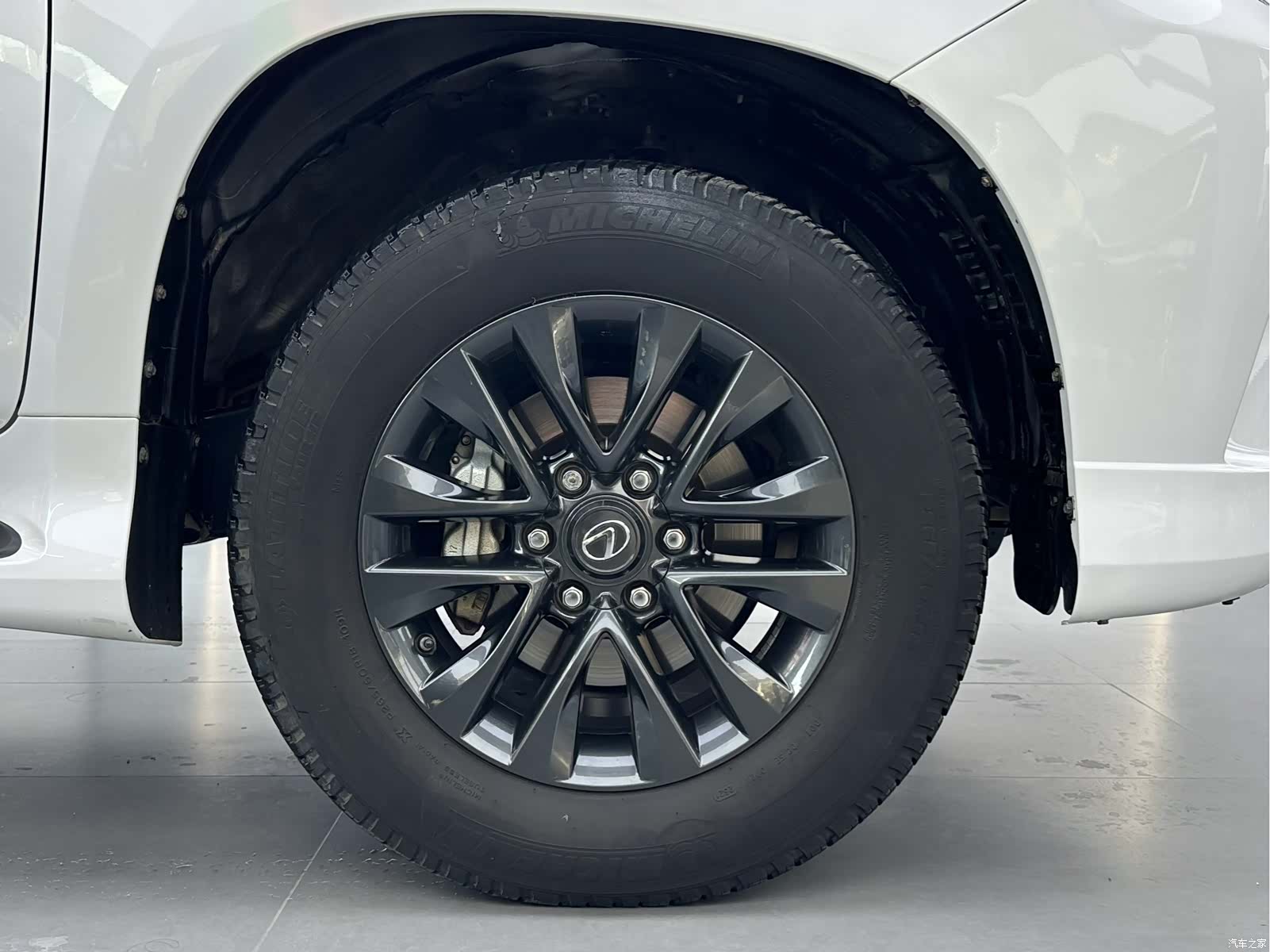 Lexus GX, 2022 24