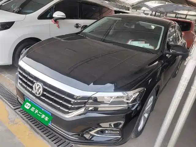 Volkswagen Passat 2019 — купить из Китая под заказ