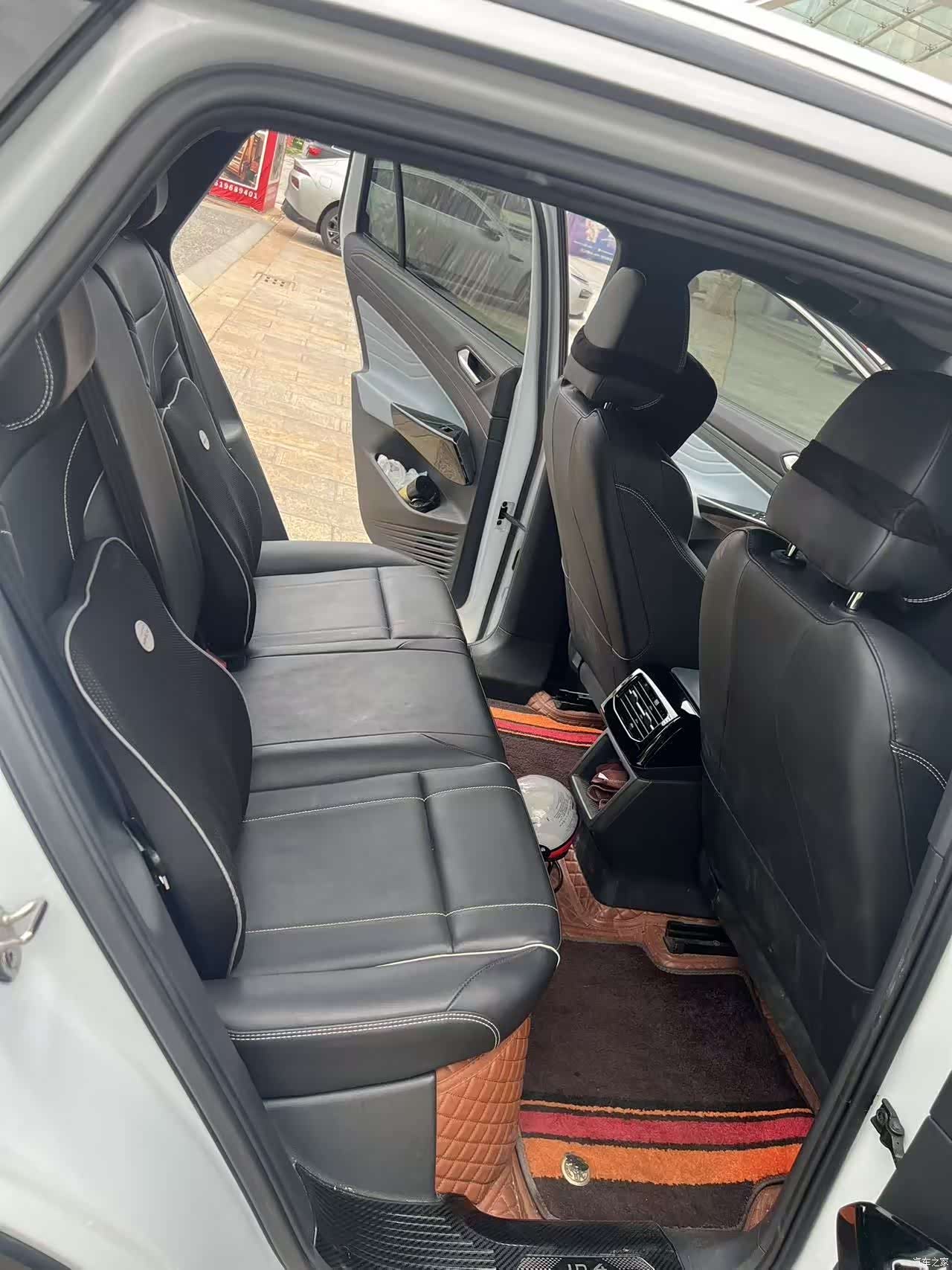 Volkswagen ID.4, 2021 9