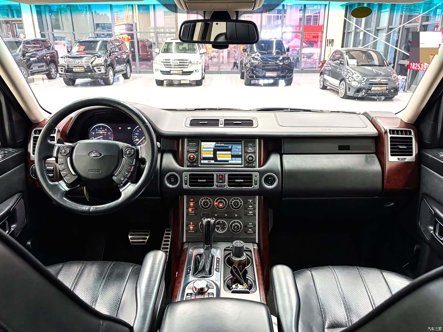 Land Rover Range Rover, 2011 8