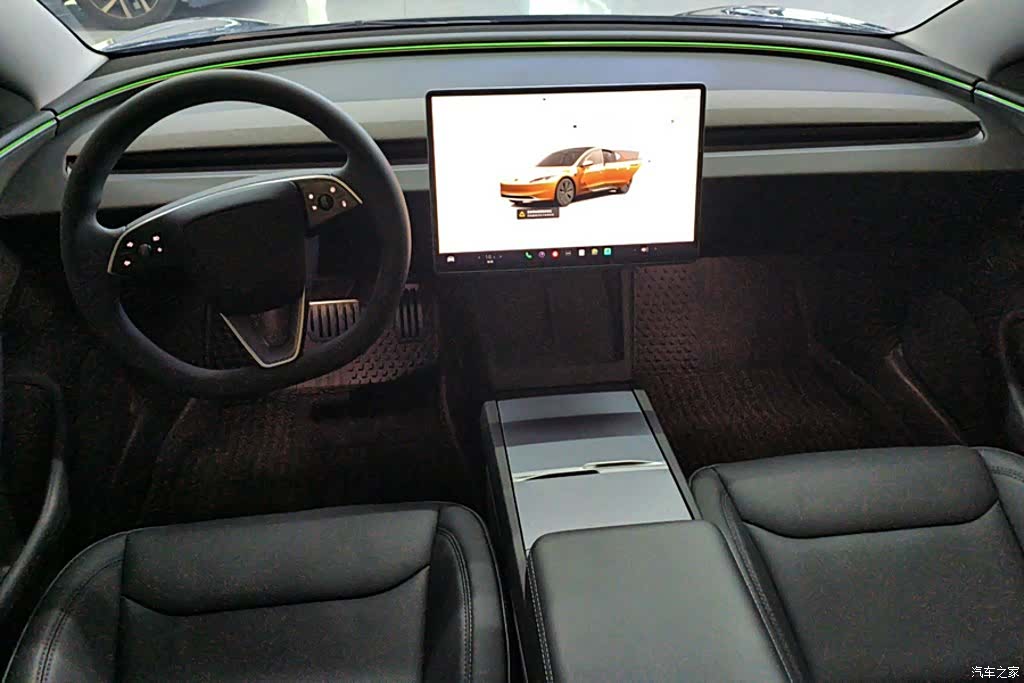 Tesla Model 3, 2025 12